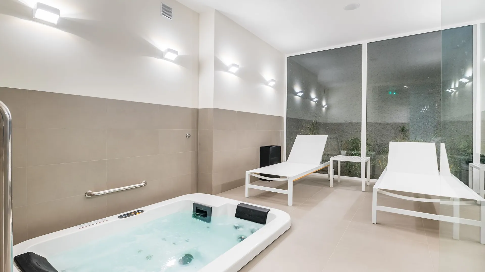 Paraiso - Touristic Apartments Funchal  Funchal (Madeira)